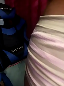 taimara 1 online show from 11/23/25, 08:52