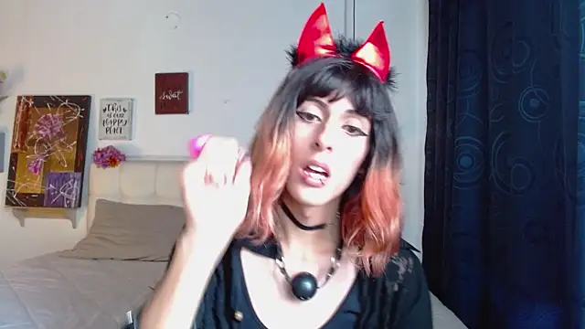 goth minerva online show from 03/19/25, 04:55