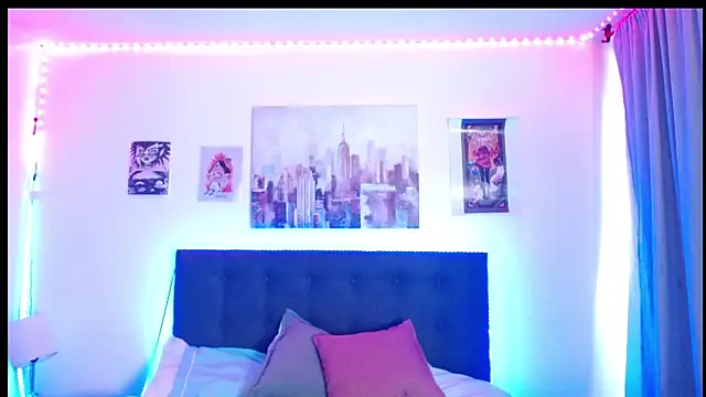 goth minerva online show from 11/21/25, 01:21