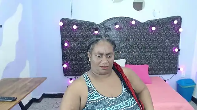 Sharon-stager online show from 09/15/25, 10:21