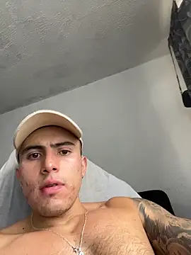 Snapshot of LucasJewely chatting on 02/06/26, 05:49 LucasJewely online show from 02/06/26, 05:49