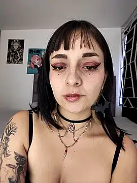 KARINNA  RAVEN online show from 04/01/26, 11:02