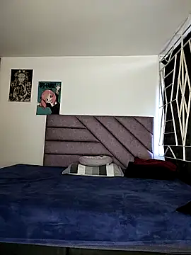 KARINNA  RAVEN online show from 04/09/26, 10:48