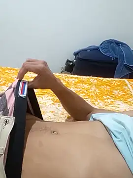 Marcos2402mf online show from 11/15/25, 01:03