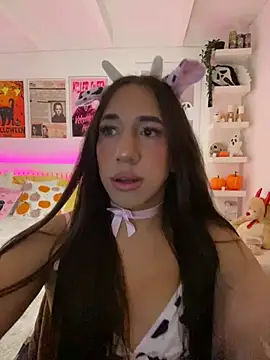 Tiana Paez1 online show from 10/18/25, 04:59