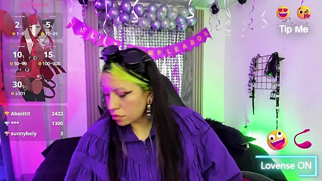 Snapshot of midory_ chatting on 11/03/25, 08:26 midory online show from 11/03/25, 08:26