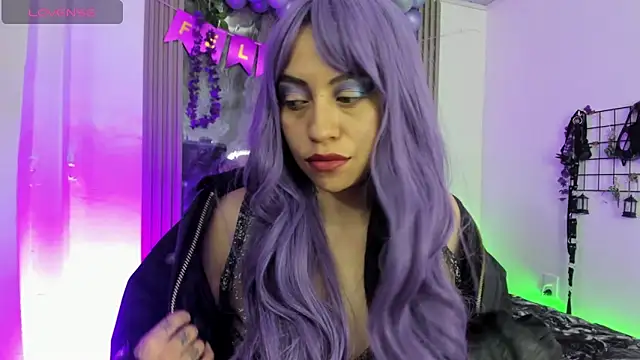 Snapshot of midory_ chatting on 11/22/25, 04:22 midory online show from 11/22/25, 04:22