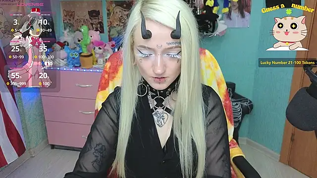 Snapshot of Manuela_unicorn chatting on 07/07/26, 04:11 Manuela unicorn online show from 07/07/26, 04:11