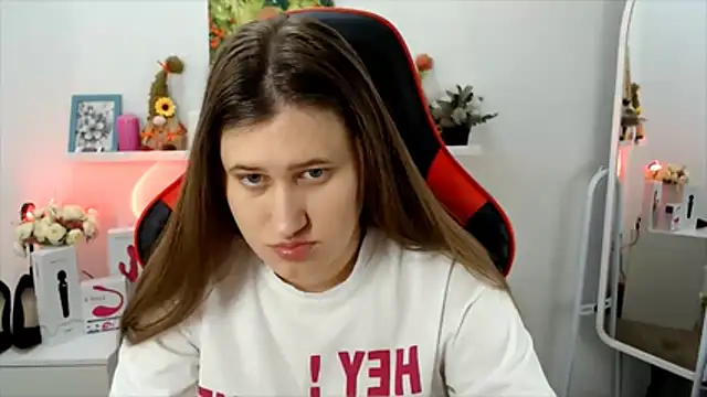 Lucky Lana online show from 11/28/25, 02:58