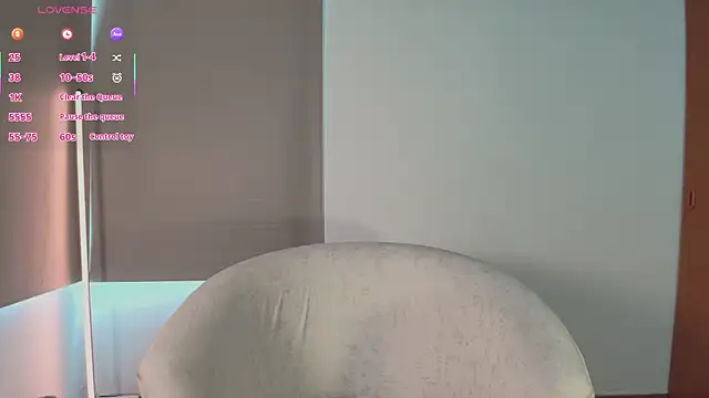 Snapshot of ariana_bae_ chatting on 05/08/26, 06:57 ariana bae online show from 05/08/26, 06:57