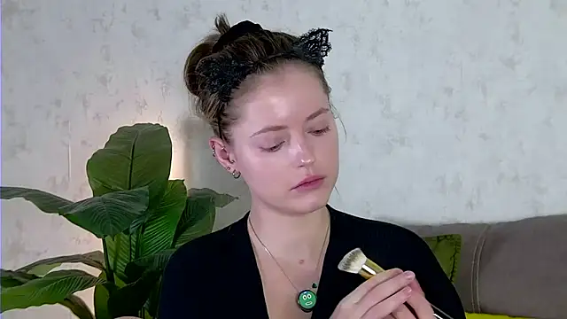 AshleyD  online show from 10/23/25, 02:55