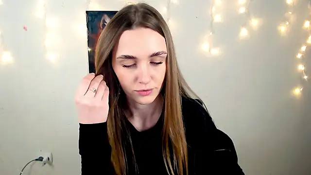 Doll Angelina online show from 03/31/26, 06:25