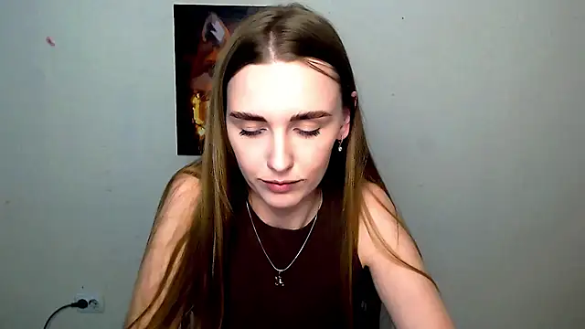 Doll Angelina online show from 06/05/26, 06:52