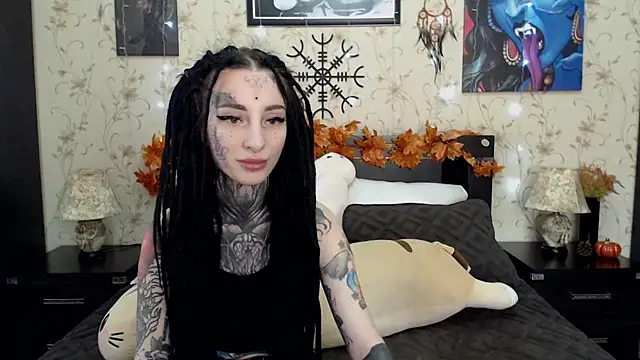 Snapshot of Velvetbat chatting on 10/02/25, 06:53 Velvetbat online show from 10/02/25, 06:53
