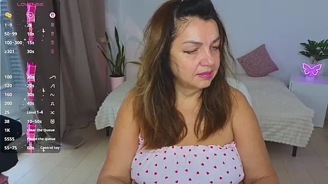 Nika Light online show from 10/08/25, 06:55