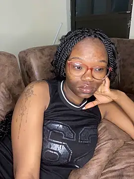 YummyMelanin117 online show from 02/06/26, 12:04