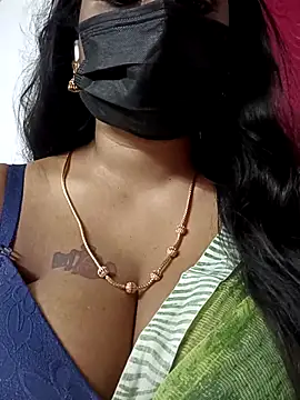 Snapshot of aparna99 chatting on 03/21/25, 08:40 aparna99 online show from 03/21/25, 08:40