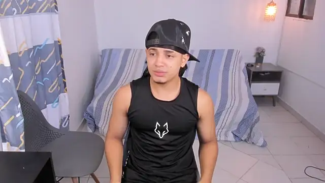 samxx muscle online show from 07/06/26, 01:41