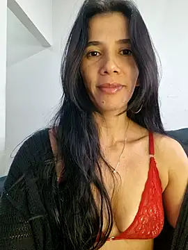 suzy20252 online show from 09/24/25, 11:35