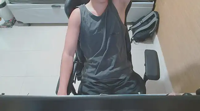 Snapshot of TimiidoSP011 chatting on 03/18/25, 06:37 TimiidoSP011 online show from 03/18/25, 06:37