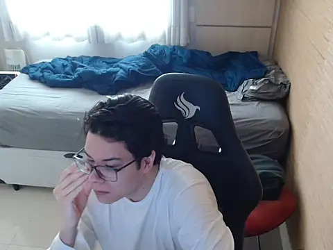 TimiidoSP011 online show from 11/12/25, 02:17