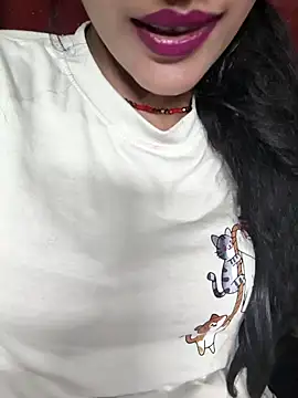 Snapshot of Eshwari_Chopra chatting on 09/15/25, 05:35 Eshwari Chopra online show from 09/15/25, 05:35