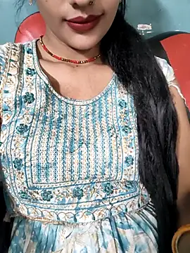 Snapshot of Eshwari_Chopra chatting on 11/05/25, 05:02 Eshwari Chopra online show from 11/05/25, 05:02