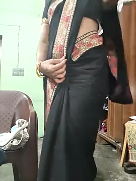 Snapshot of Eshwari_Chopra chatting on 11/06/25, 05:08 Eshwari Chopra online show from 11/06/25, 05:08