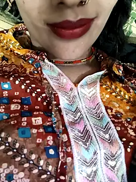 Snapshot of Eshwari_Chopra chatting on 11/15/25, 05:09 Eshwari Chopra online show from 11/15/25, 05:09