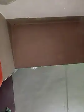 Snapshot of Eshwari_Chopra chatting on 11/21/25, 05:17 Eshwari Chopra online show from 11/21/25, 05:17