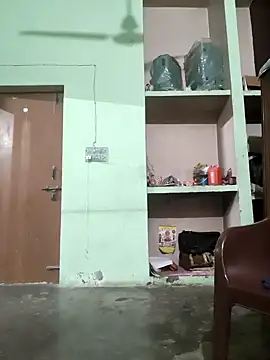 Snapshot of Eshwari_Chopra chatting on 11/23/25, 06:35 Eshwari Chopra online show from 11/23/25, 06:35