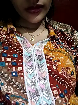 Snapshot of Eshwari_Chopra chatting on 11/25/25, 05:02 Eshwari Chopra online show from 11/25/25, 05:02