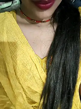 Eshwari Chopra online show from 03/27/26, 04:18