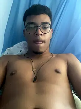 Snapshot of hiaguexxx chatting on 10/11/25, 06:06 hiaguexxx online show from 10/11/25, 06:06