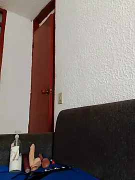 dulcewitch online show from 10/15/25, 02:06