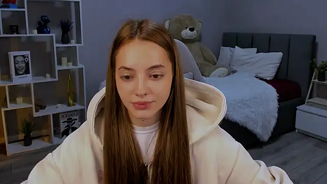 MelanieAlves online show from 11/29/25, 06:11