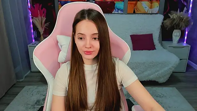 MelanieAlves online show from 02/04/26, 06:25