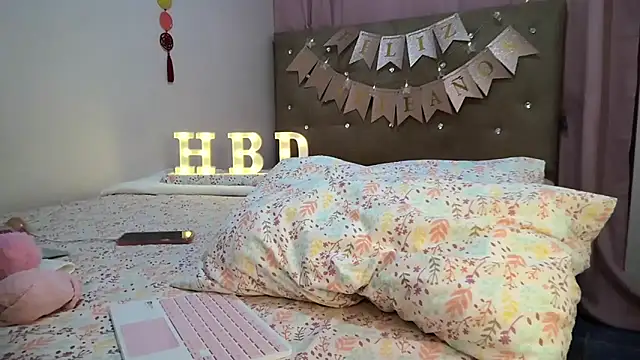 sofia8428 online show from 04/23/26, 10:56