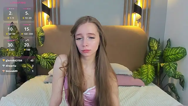 Amy Waynee online show from 03/23/25, 01:31