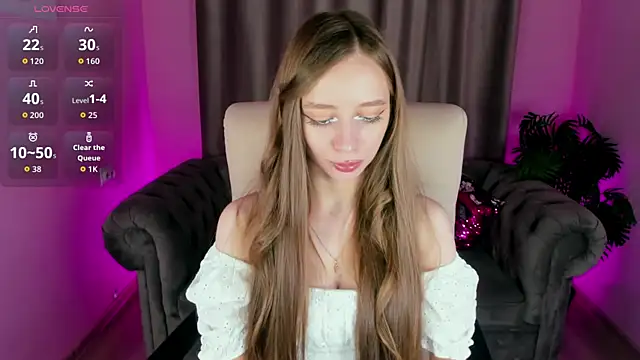 Amy Waynee online show from 11/13/25, 05:12