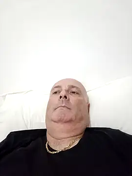 Alexis Bull online show from 09/22/25, 11:01