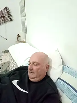 Alexis Bull online show from 01/12/26, 09:20