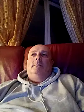 Alexis Bull online show from 03/17/26, 12:26