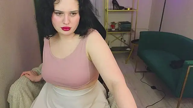 Snapshot of Lucy_Cherie chatting on 03/21/25, 07:57 Lucy Cherie online show from 03/21/25, 07:57