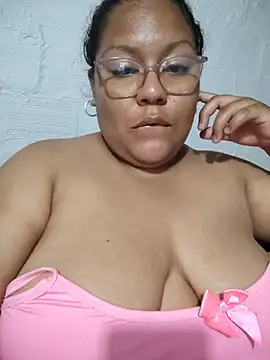Snapshot of sheila_ro chatting on 06/26/26, 05:12 sheila ro online show from 06/26/26, 05:12