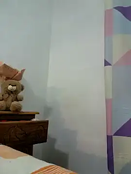 Saraslow online show from 10/19/25, 06:41