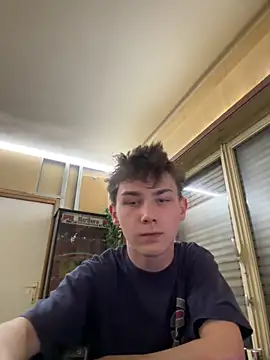 Snapshot of colar55x chatting on 03/19/25, 12:04 colar55x online show from 03/19/25, 12:04