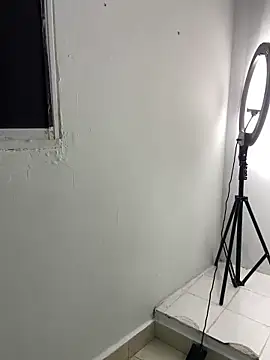 sashaoficial  online show from 02/13/26, 11:01