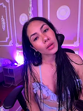 ArianaReynoldss online show from 10/13/25, 07:25