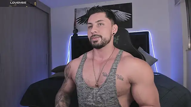 santi aesthetic online show from 04/11/26, 11:31